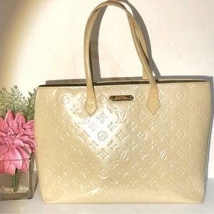 LOUIS VUITTON WILSHIRE MM